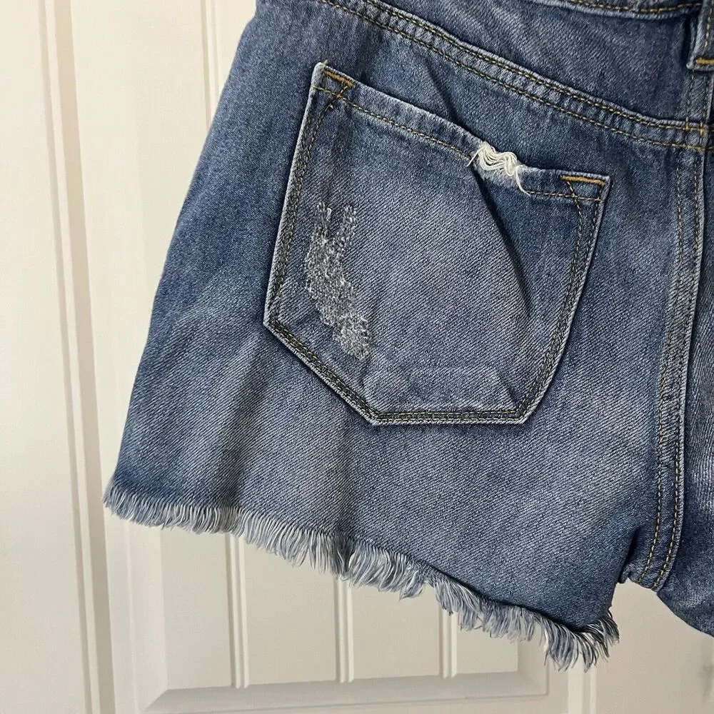 Kancan Estilo Denim Raw Hem Distressed Jean Shorts Size 7/27 KC8377M Medium Wash - Picture 8 of 10